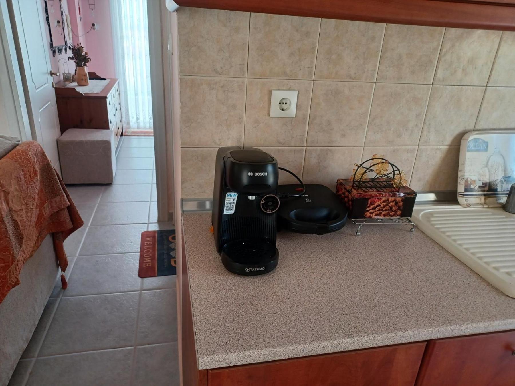 Gerakini 2Br Apt With Shared Pool ภายนอก รูปภาพ