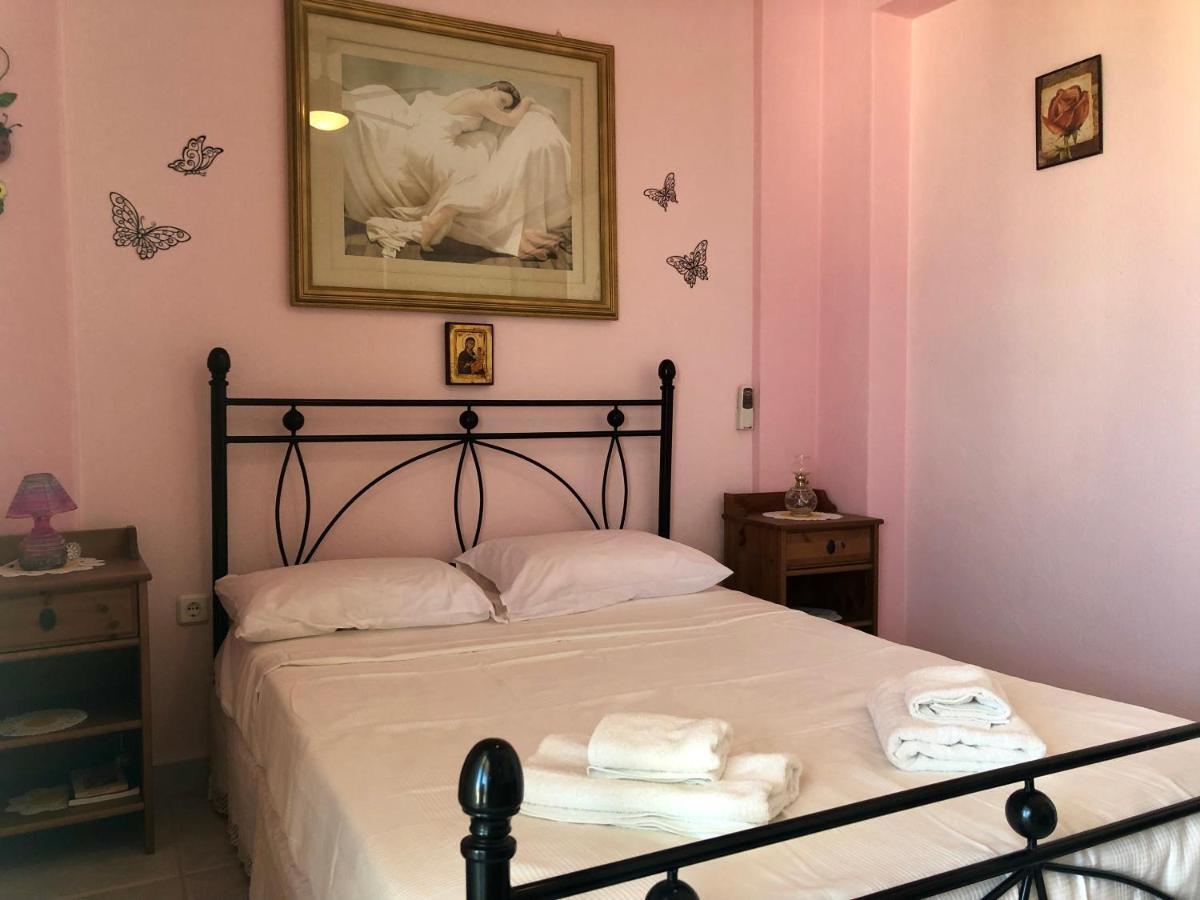 Gerakini 2Br Apt With Shared Pool ภายนอก รูปภาพ